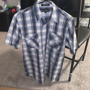 Medium beverly hills polo club short sleeve button down